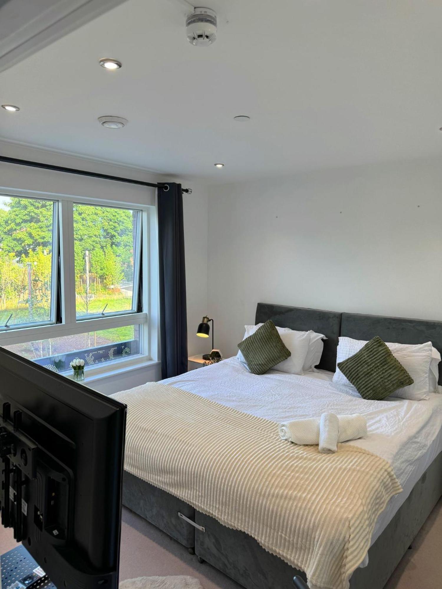 Lodge Kayz Lodge- Luxury Ensuite-private & Shared In A New House At The Olympic Village Overlooking Stratford Westfield And Tube Station Londres